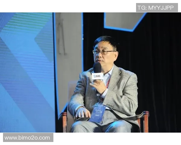 哈茨与基尔马诺克精彩对决视频直播全程回顾与分析 哈茨与基尔马诺克精彩对决视频直播全程回顾与分析