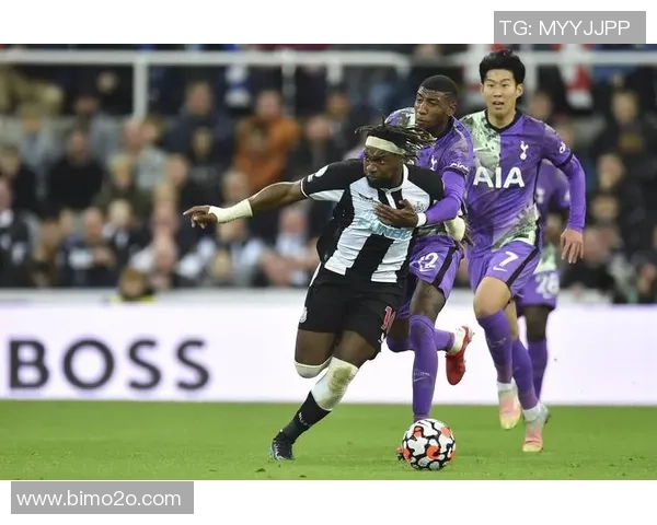 纽卡斯尔联与热刺激战正酣赛果揭晓精彩瞬间回顾